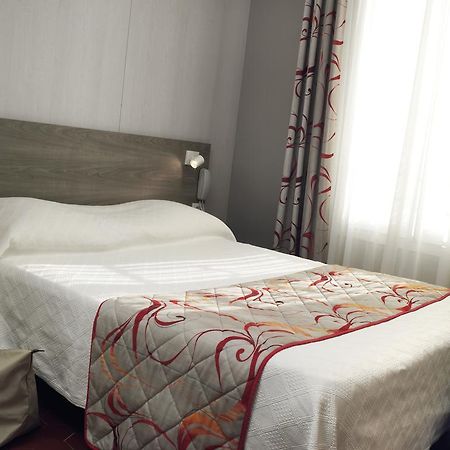 Brit Hotel Confort Le Revest Sainte-Maxime Eksteriør billede